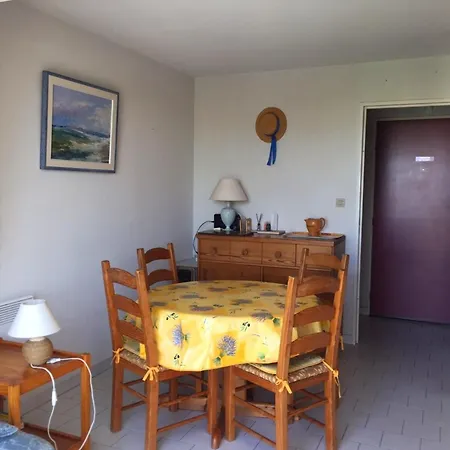 Appartamento 2 Pièces à Sète, 200m De La Plage, Parking Privé, Loggia Et Toutes Commodités - Fr-1-338-531